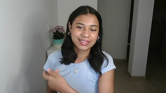 dark enchantress  online show from 12.14.24