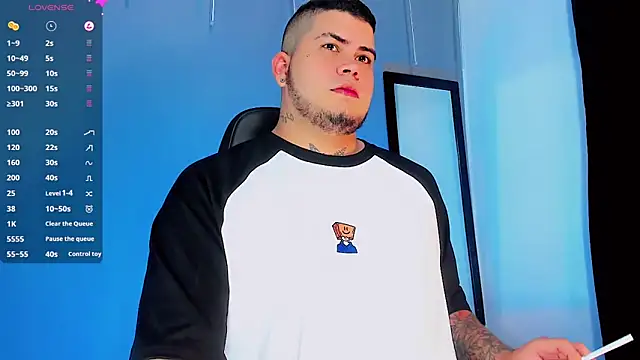 Snapshot of Thomas_chubbyxhot chatting on 01.04.25 Thomas chubbyxhot online show from 01.04.25