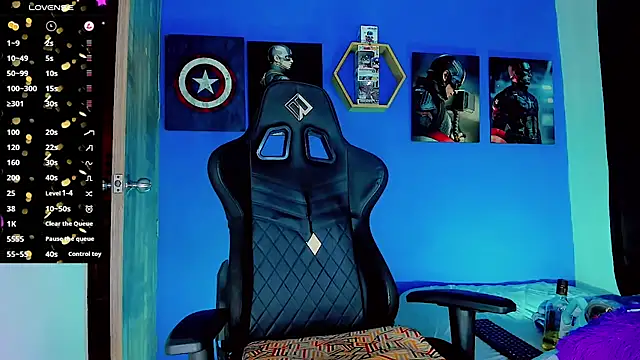 Snapshot of Thomas_chubbyxhot chatting on 09.21.25 Thomas chubbyxhot online show from 09.21.25