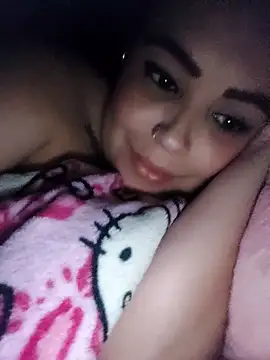 Snapshot of eimmy_dollx chatting on 02.21.25 eimmy dollx online show from 02.21.25