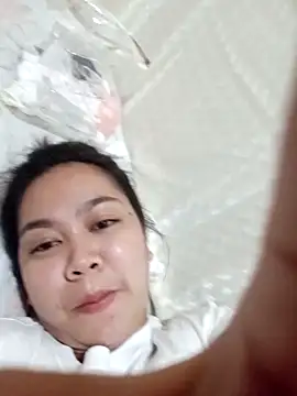 Hotbaby 1523 online show from 10.17.25