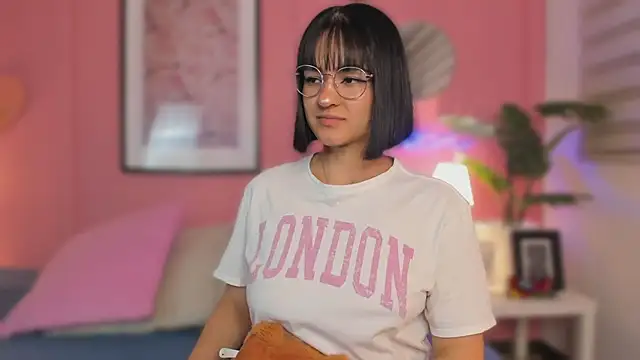 SoySaraa online show from 12.19.25