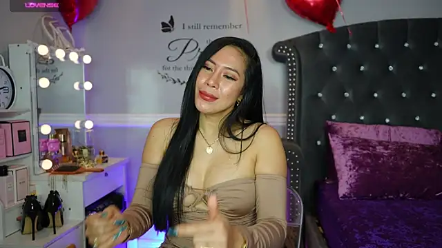 AsianSweetMilf online show from 01.17.25