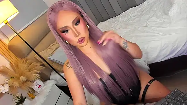 Snapshot of yourbabygoddess chatting on 10.23.25 yourbabygoddess online show from 10.23.25