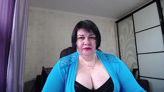 JuicyLady Di online show from 11.11.25