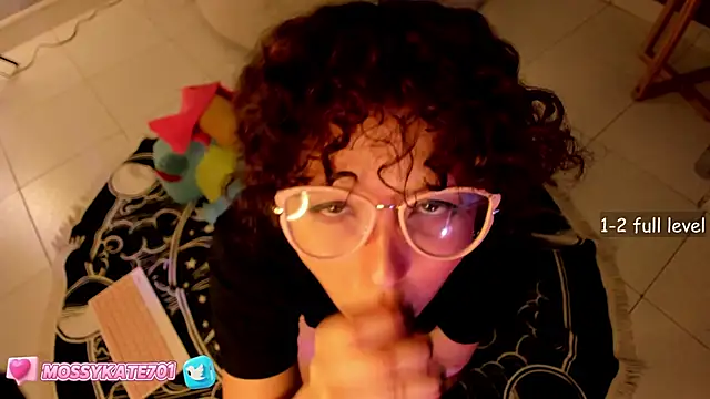 Katemoss70 online show from 01.30.25