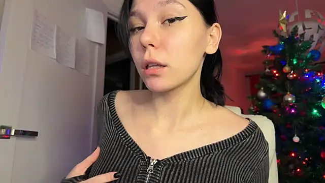 pinkdolly18 online show from 12.26.24