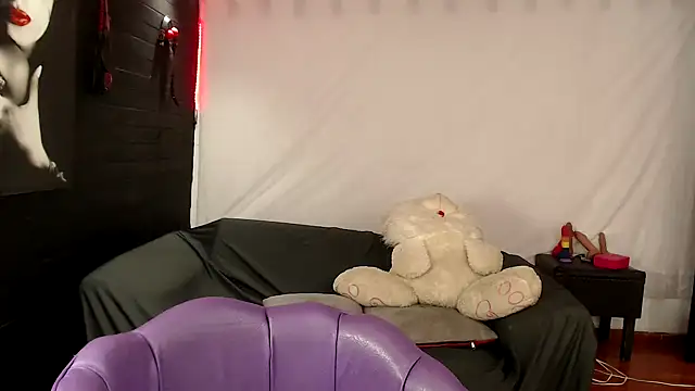 Snapshot of agatha_prime chatting on 02.22.26 agatha prime online show from 02.22.26