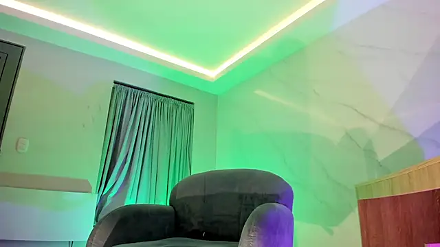 ArchieCollins online show from 02.12.25