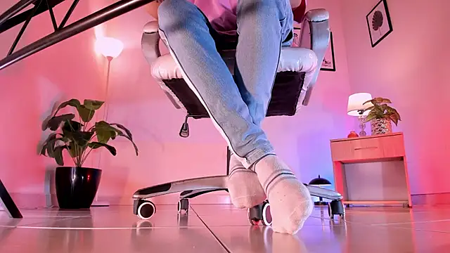 ArchieCollins online show from 10.15.25