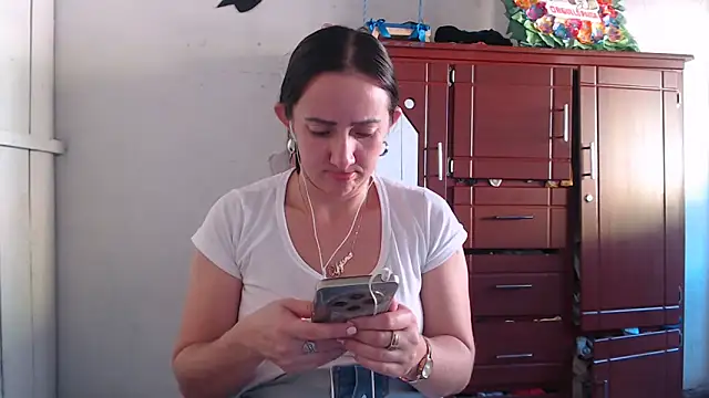 Snapshot of DeepAnal07 chatting on 10.24.25 DeepAnal07 online show from 10.24.25