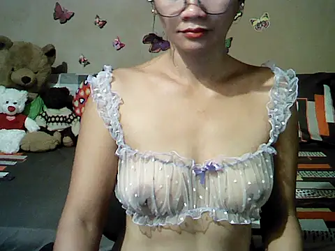 Snapshot of Mia_Rein chatting on 07.13.26 Mia Rein online show from 07.13.26