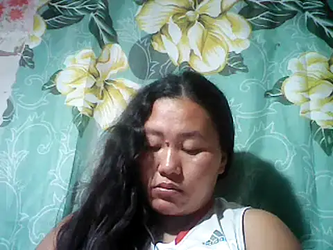 Snapshot of Sexyhorney4u chatting on 01.10.25 Sexyhorney4u online show from 01.10.25