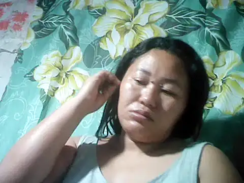 Snapshot of Sexyhorney4u chatting on 01.14.25 Sexyhorney4u online show from 01.14.25