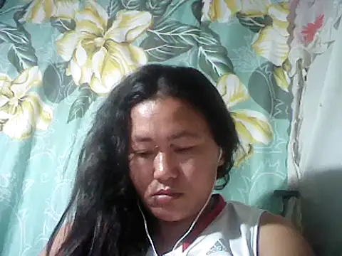 Snapshot of Sexyhorney4u chatting on 02.25.25 Sexyhorney4u online show from 02.25.25