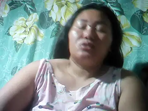 Snapshot of Sexyhorney4u chatting on 02.27.25 Sexyhorney4u online show from 02.27.25