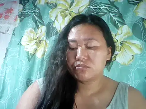 Snapshot of Sexyhorney4u chatting on 03.19.25 Sexyhorney4u online show from 03.19.25