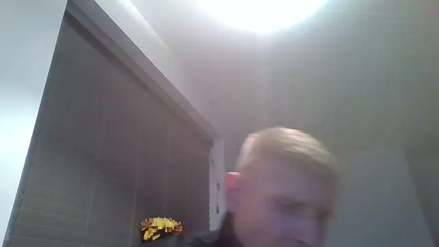 Snapshot of iamsex6969 chatting on 10.04.25 iamsex6969 online show from 10.04.25