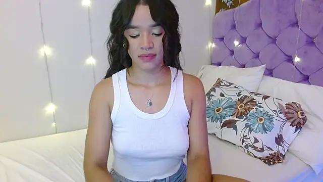 Snapshot of kiarablue chatting on 01.11.25 kiarablue online show from 01.11.25