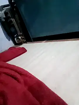 Snapshot of Sinewsex_pussylove chatting on 02.18.26 Sinewsex pussylove online show from 02.18.26