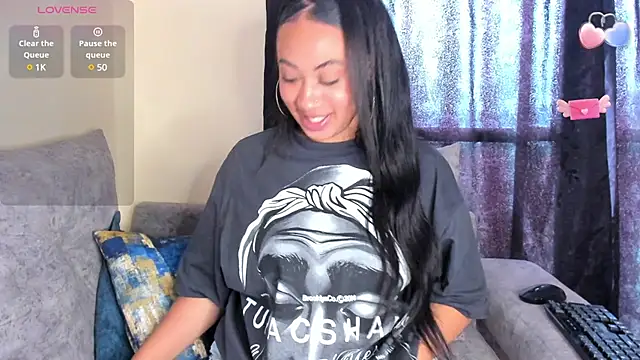 Snapshot of Abbyy_Rosse_ chatting on 02.25.25 Abbyy Rosse online show from 02.25.25