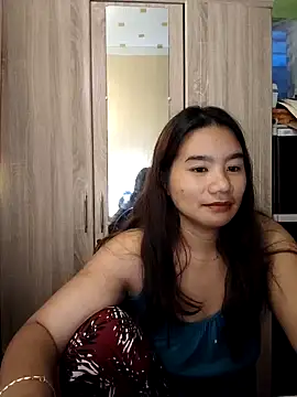 Snapshot of Kissy07 chatting on 02.09.25 Kissy07 online show from 02.09.25