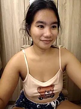 Snapshot of Kissy07 chatting on 09.09.25 Kissy07 online show from 09.09.25