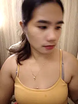 Snapshot of Kissy07 chatting on 10.11.25 Kissy07 online show from 10.11.25