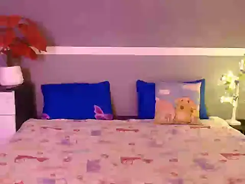 Snapshot of Jennythai123 chatting on 10.25.25 Jennythai123 online show from 10.25.25