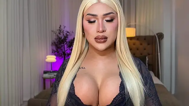 Your Majesty Tyra online show from 10.05.25