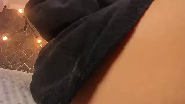 dayra angels online show from 10.04.25