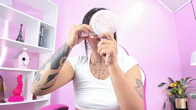 miss soffi  online show from 03.07.25