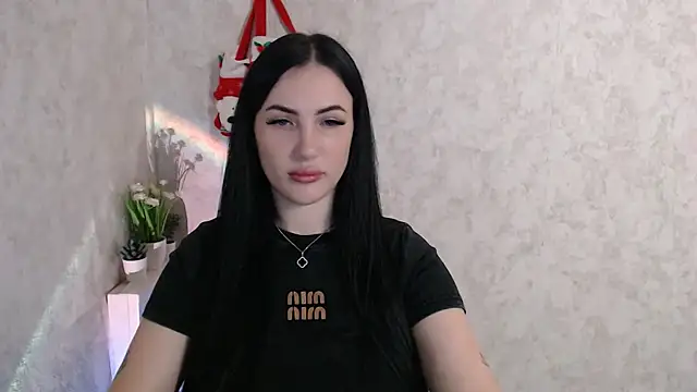 MisssShy  online show from 12.21.25