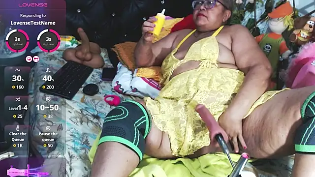 mature beautiful online show from 03.28.26