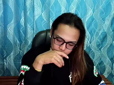 Your PrettyGirlxxx online show from 09.17.25