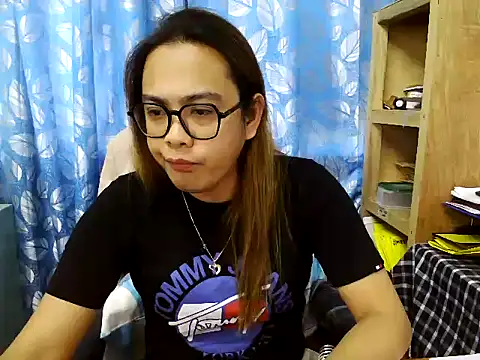 Snapshot of Your_PrettyGirlxxx chatting on 05.25.26 Your PrettyGirlxxx online show from 05.25.26
