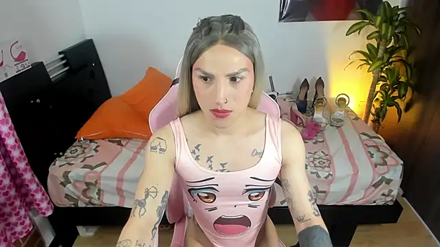 queenramoona-hot online show from 12.21.25