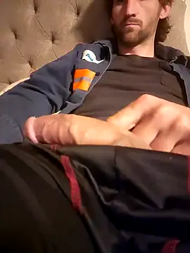 Snapshot of lewis7869 chatting on 03.15.25 lewis7869 online show from 03.15.25