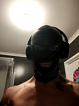 Snapshot of TheTree13 chatting on 12.28.24 TheTree13 online show from 12.28.24