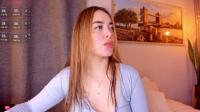 Snapshot of Assh_lee_ chatting on 01.15.25 Assh lee online show from 01.15.25