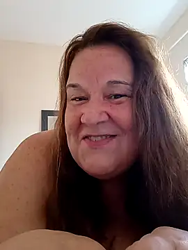 Yaya Mineira online show from 12.16.24