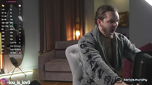 Louis Karlos online show from 11.23.25