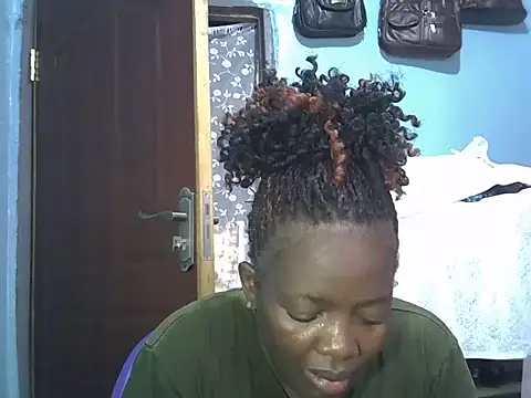Ebonyceline online show from 04.28.26