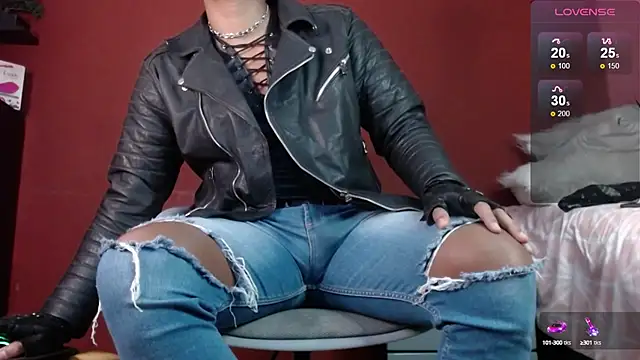 TomLover 12 online show from 03.18.25