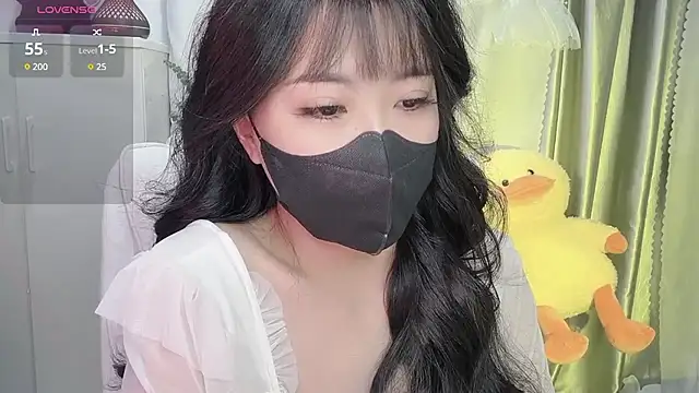 Snapshot of Mya_Lee chatting on 02.12.25 Mya Lee online show from 02.12.25