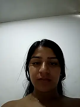 Snapshot of AnnRosse18 chatting on 12.10.24 AnnRosse18 online show from 12.10.24