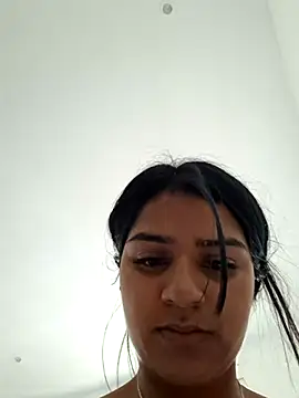Snapshot of AnnRosse18 chatting on 03.11.25 AnnRosse18 online show from 03.11.25