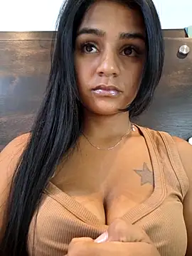 Snapshot of AnnRosse18 chatting on 03.14.25 AnnRosse18 online show from 03.14.25