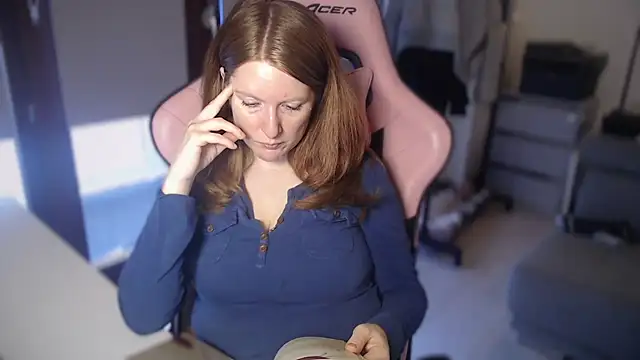 Exotic-Desire online show from 11.04.25