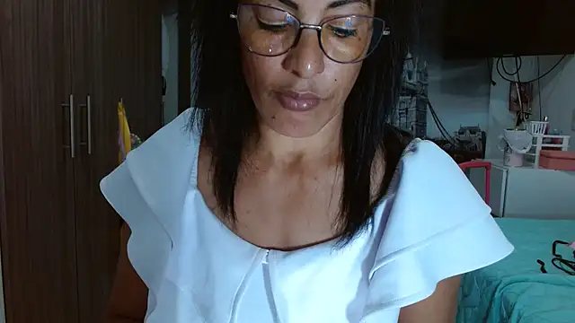 kateleyagrey online show from 01.23.25